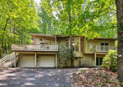 Main Line L’Esperance